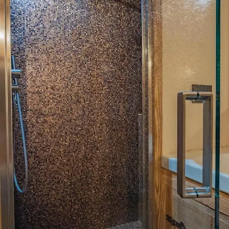 Rascard Monterosa 샴폴루크