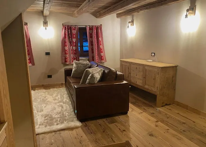 Rascard Monterosa 아파트 샴폴루크